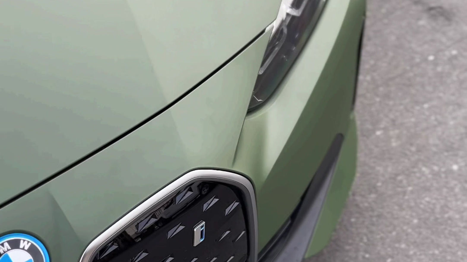 Bmw I4 Matte Military Green